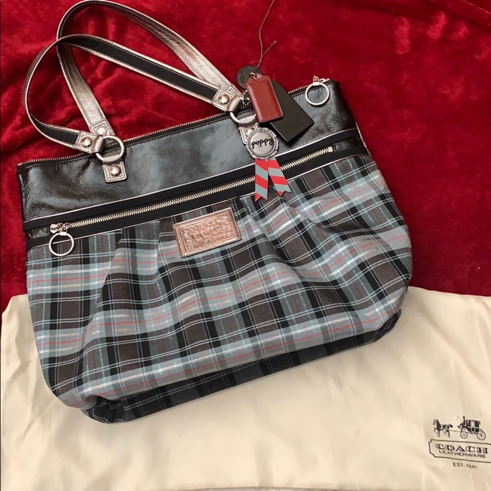 Coach Poppy Shoulder bag